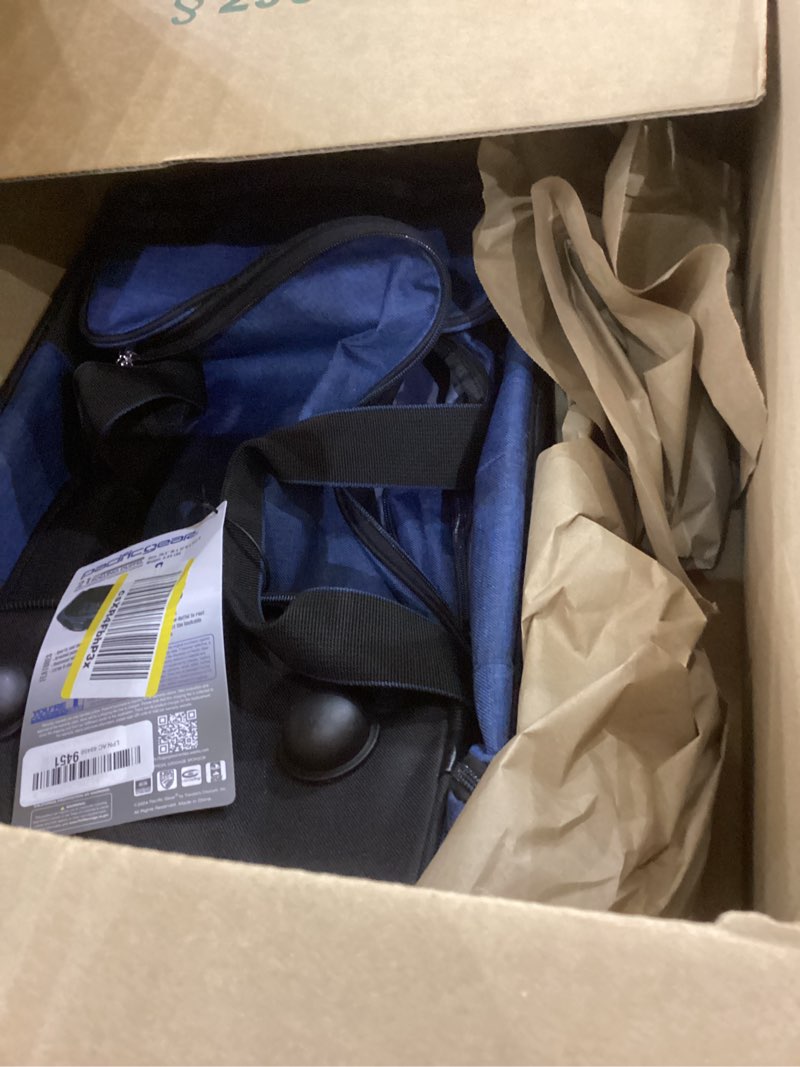 Condition photo showing Good Condition for Pacific Gear Duffel Bag with Rolling Wheels 21 Inch Navy