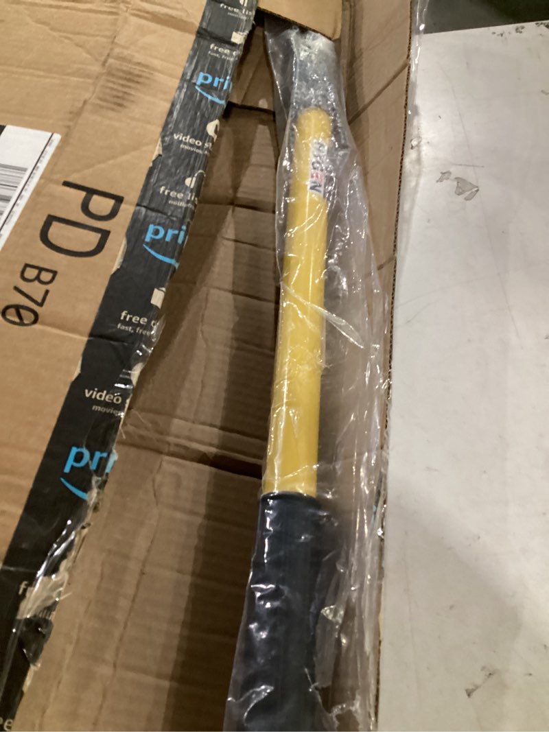 Condition photo showing Good Condition for rubbermaid commercial products hygen quick-connect straight extension/extendable handle/stick, 20 - 40 inch, yellow, lightweight for janitorial/professional microfiber cleaning/dusting 1.66 ft - 3.33 ft