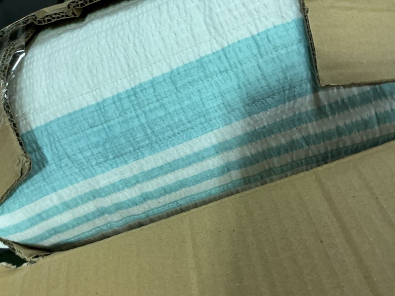 Condition photo showing Good Condition for beatrice home fashions coralinn striped 3-piece quilt set, lightweight, all-seasons, king, yellow sage yellow sage king