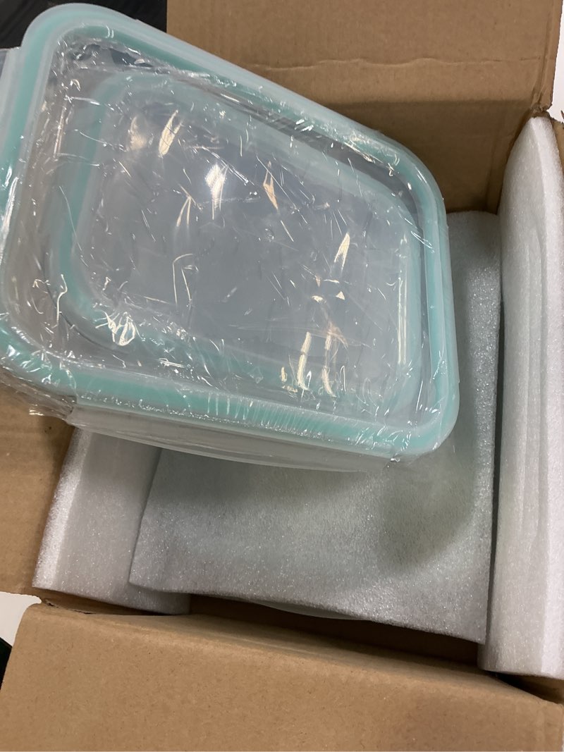 Condition photo showing Good Condition for lovyanxue 4 pack [78 oz & 36 oz] large glass food storage containers with lids, glass meal prep containers set with airtight lids - bpa free, ideal for food storing/serving, microwave/oven safe