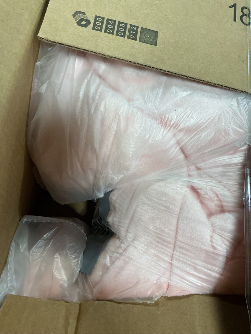 Condition photo showing Good Condition for bedsure gentlesoft sherpa fleece blanket queen size for bed, non-heated, thick and warm throw for women and girls, soft fuzzy plush queen blanket for spring, room home decor, pink, 90x90 inches queen (90" x 90") 00 - pink