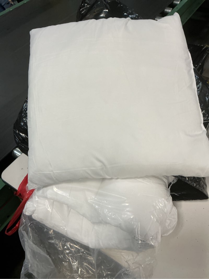 Condition photo showing Good Condition for 18 x 18 inches pillow inserts, set of 4 hypoallergenic brushed microfiber liner down alternative filled square cushion throw pillow 18" x 18"