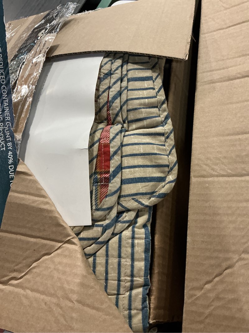 Condition photo showing Good Condition for eddie bauer - queen quilt set, reversible cotton blend bedding with lightweight feel, 3 piece bed set with matching pillowcases (hawthorne brown) queen hawthorne brown