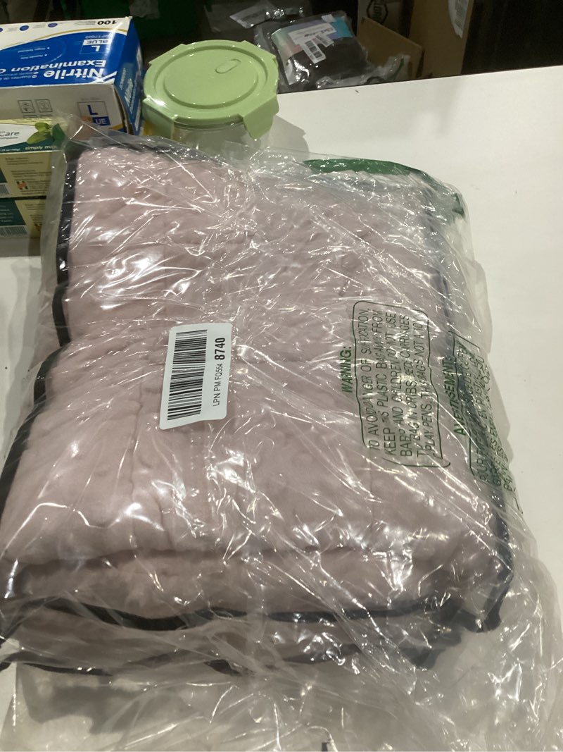 Condition photo showing Good Condition for yescool weighted blanket for adults (15 lbs, 48" x 72", pink grey) cooling heavy blanket for sleeping perfect for 160-180 lbs, twin size breathable blanket with premium glass bead, machine washable deep pink 48x72-15 lbs