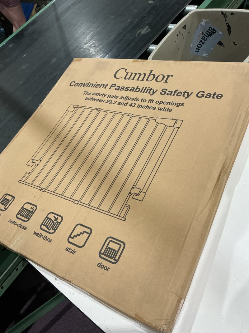 Condition photo showing New/Like New for cumbor baby safety gate for stairs, 29.2-43\" dog gate