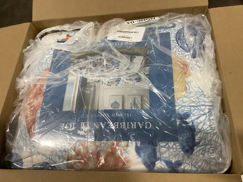 Condition photo showing Good Condition for Caribbean Joe Full/Queen 3-Piece Comforter Set, Tropical Coastal Beach Design Bedding, Seashells Seashells Full/Queen