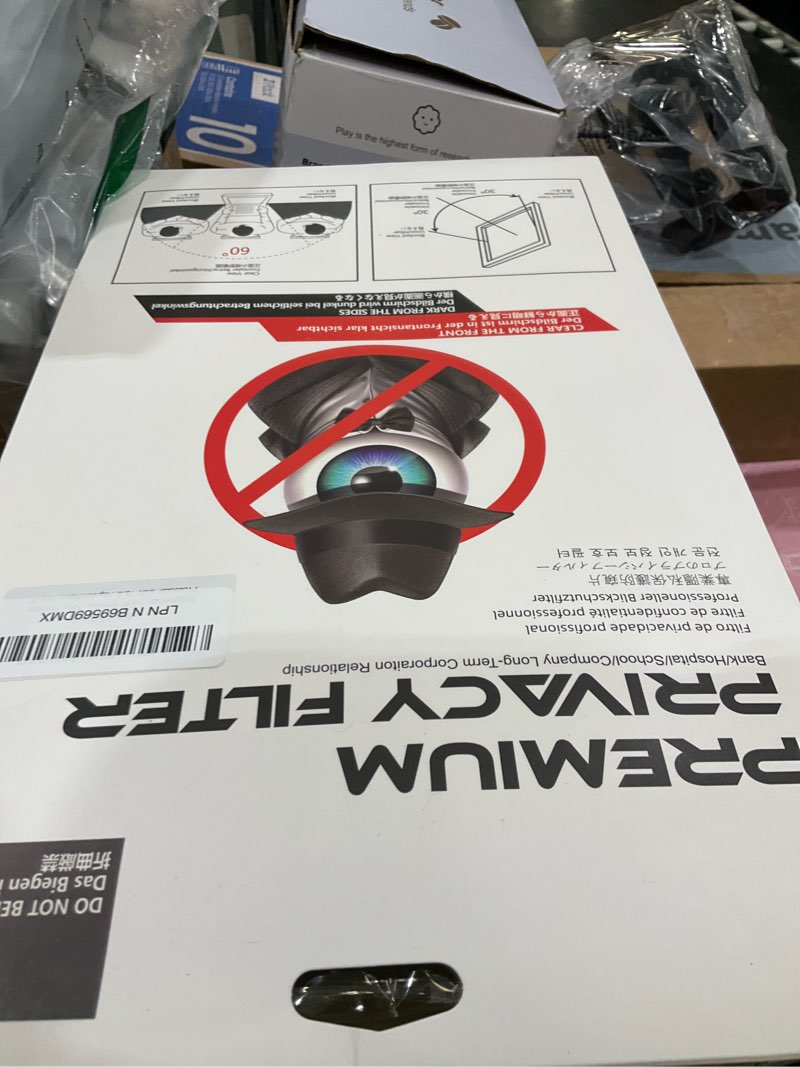 Condition photo showing Good Condition for Magicmoon 15.6" Privacy Filter Screen Protector, Anti-Spy/Glare Film for 15.6 inch Widescreen Notebook Laptop with 16:9 Aspect Ratio (Width x Height:344mmx194mm) 15.6 inch Widescreen (16:9)