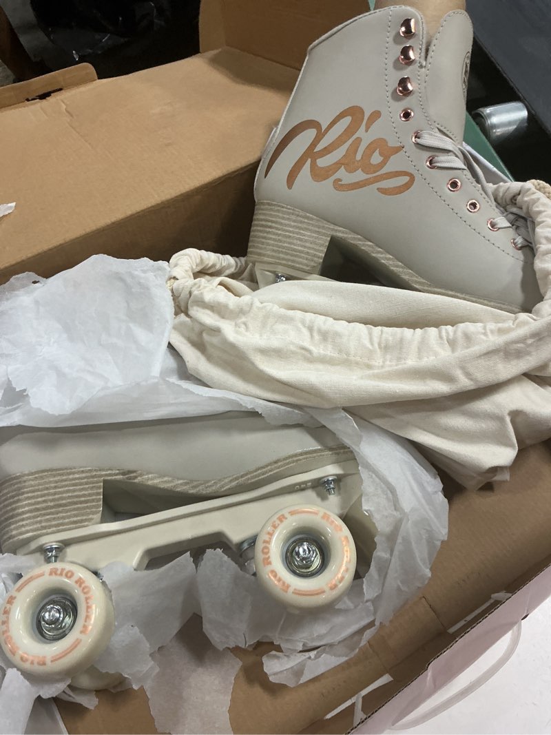 Condition photo showing Good Condition for (size:38)rio roller rose roller skates - unisex indoor/outdoor quad roller skates uk 6 (u.s. ladies 8) cream/rose gold