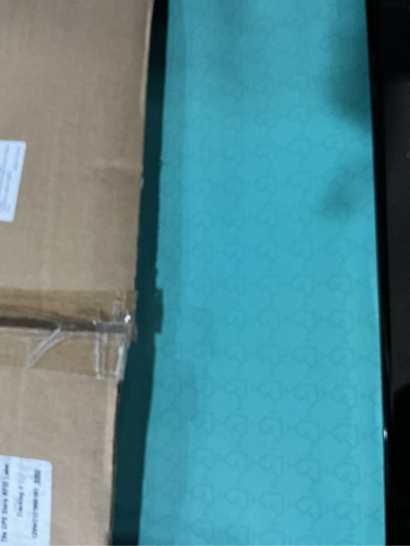 Condition photo showing Good Condition for (Similar to) 20x24 Picture Frame Set of 3, Display Poster 16x20 with Mat or 20 x 24 Without Mat, Light Weight and High Transparent 20 by 24 Frame for Wall - 3 Pack/Black/20 x24 3 20x24