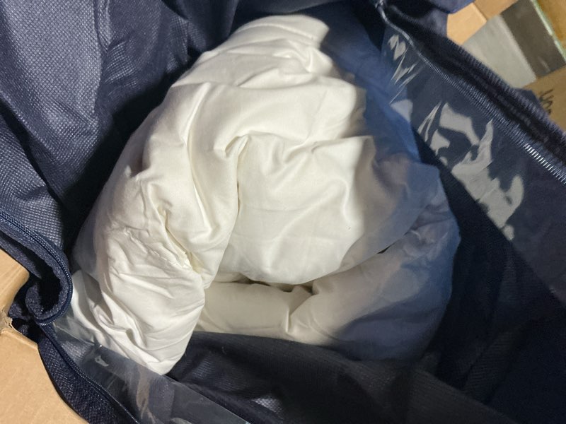Condition photo showing As Is for serta goose feather down fiber cotton comforter twin size - 100% cotton duvet insert - hotel luxury hypoallergenic bedding comforter light warmth 68 x 90 inch white twin light warmth