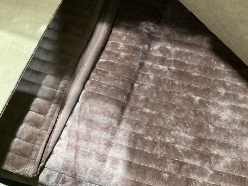 Condition photo showing Good Condition for EVERGRACE Velvet Quilt Set Queen Size, Luxurious Soft Bedding Sets, Lightweight Velvet Comforter for All Season, Striped Channel Bedspread Coverlet with 2 Shams, Terracotta Clay