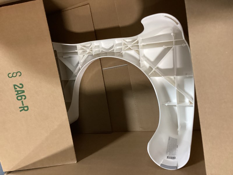 Condition photo showing Good Condition for Squatty Potty Simple Curve Bathroom Toilet Stool 7" White