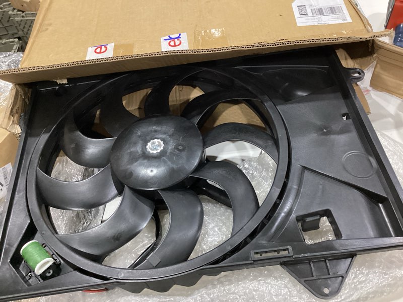 Condition photo showing As Is for wflnhb radiator cooling fan motor assembly replacement for chevrolet sonic 2012-2018