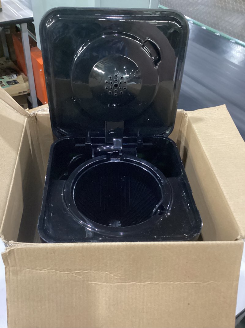 Condition photo showing Good Condition for used braun brew sense 12 cup drip coffee maker - pause & pour mid brew, programmable coffee machine with 24-hour timer & clock, 1-4 cup functions, self clean, auto shutoff, removable filter basket, black