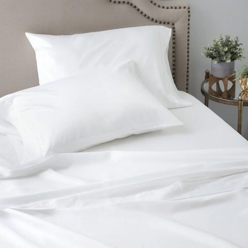 Cozylux 6-piece sheet set, white, (unkown size)