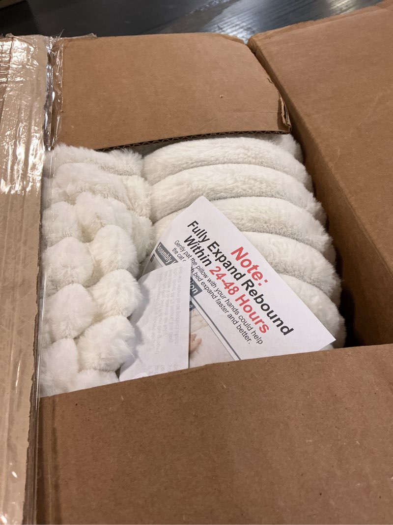 Condition photo showing Good Condition for wn's day luxurious dog couch bed, washable calming dog couch cover, removable couch protector for dogs, waterproof sofa bed, pet bed mats for couch, pet couch covers for sofa(white, xxl) xx-large(51.1*41.3*6 in) white