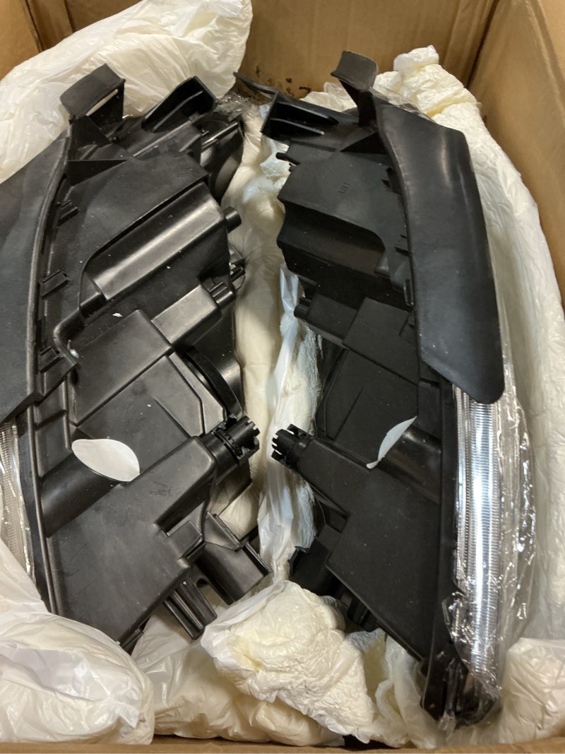 Condition photo showing Good Condition for DWVO Headlight Assembly Compatible with 2008 2009 2010 2011 2012 Chevy Malibu 08 09 10 11 12 2008-20