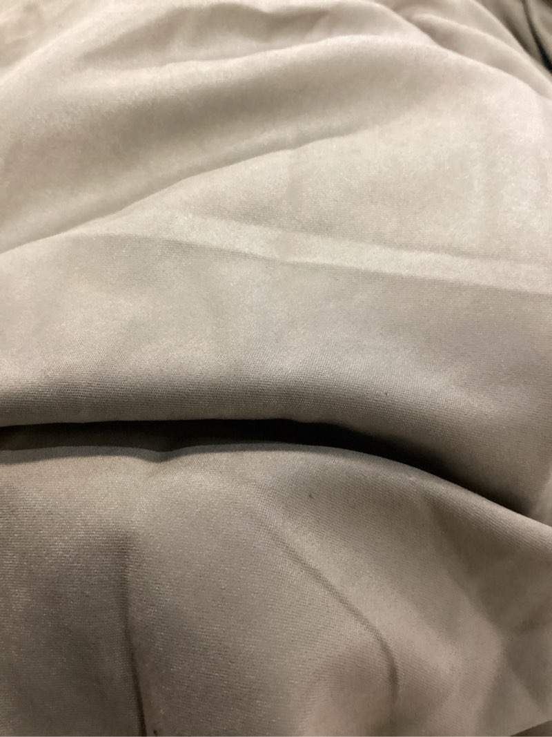 beige comforter