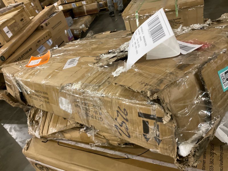 Condition photo showing As Is for Dining table