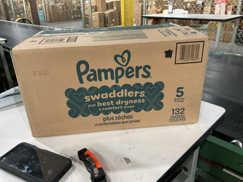 Condition photo showing New/Like New for Pampers Swaddlers Diapers, Size 5 (20-37 lbs), 132 Count, Absorbent, Keeps Baby Dry and Comfortable, Skin Safe Disposable Baby Diaper (Packaging May Vary) Size 5 132