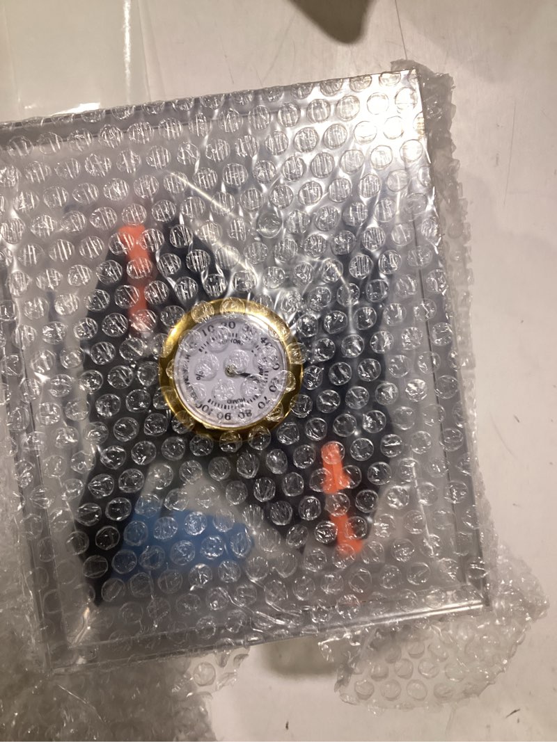 Condition photo showing New/Like New for tcg humidor repair kit - includes 2 acrylic flattening plates & 4 spring clamps & custom fit base sponge for trading card care kit restoration - improve card grading