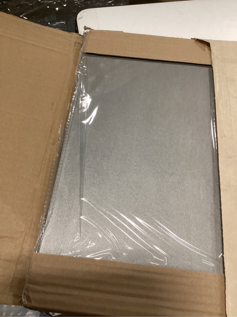 Condition photo showing Good Condition for ThermiChef 16" by 16" Pizza Steel (3/8" Deluxe Thickness) - Multipurpose Cooking Steel for Ovens & Grills - Made in the USA 3/8" Deluxe Version 16"x16" Square