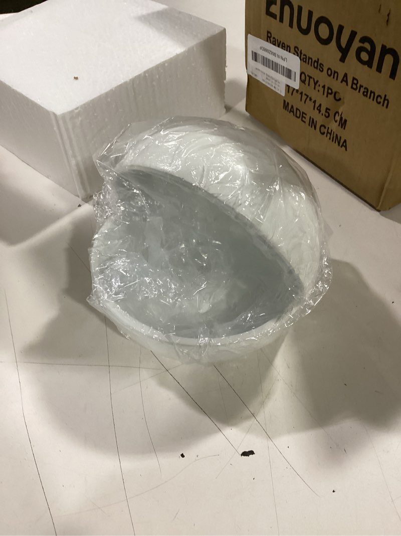 Condition photo showing Good Condition for Decorative White Candy Bowl For Kitchen Counter Key Bowl For Entryway Table Resin Multifunctional Modern Dish Small Size White S