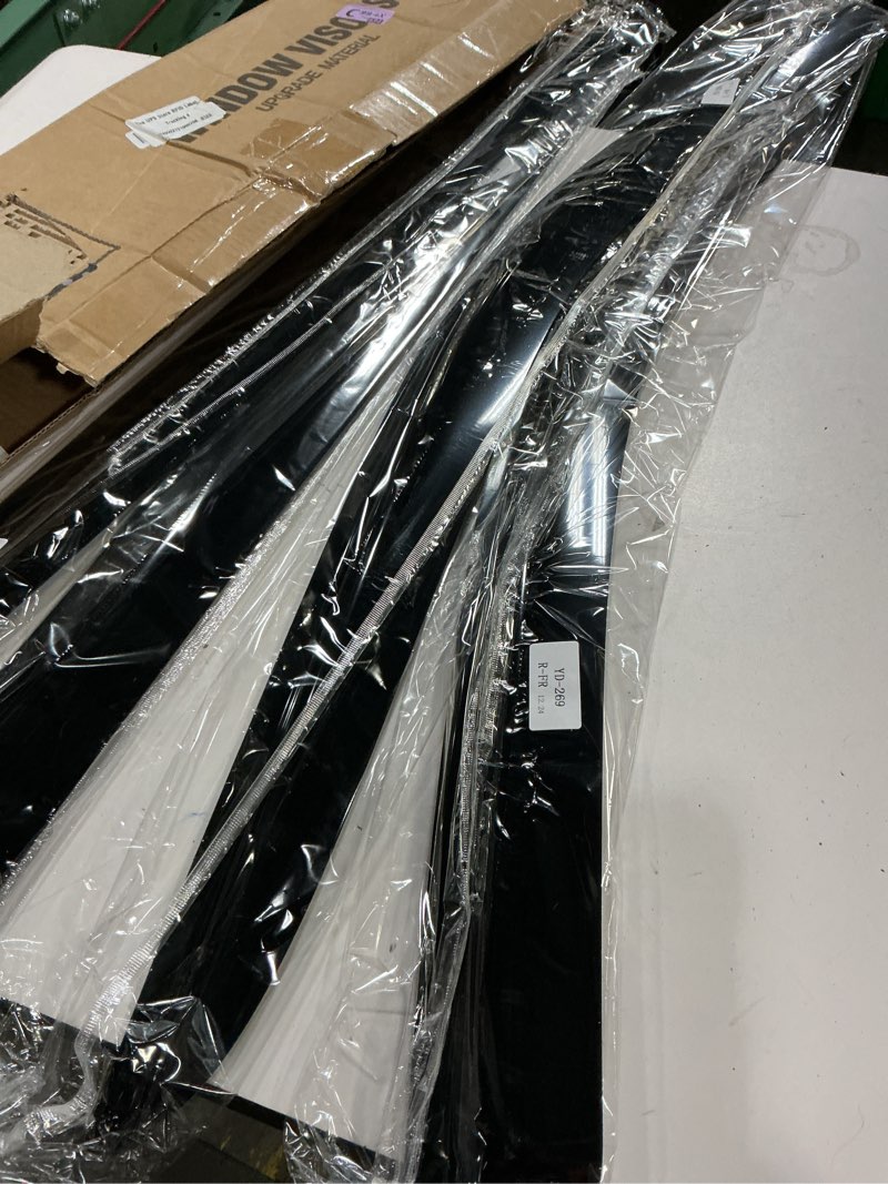 Condition photo showing New/Like New for window visors rain guards for 2019-2026 chevy silverado/gmc sierra 1500 crew cab, out-channel window vent wind deflectors visors shades for 20-26 silverado/sierra 2500hd 3500hd crew cab 2019-2024 silverado/sierra 1500 crew cab