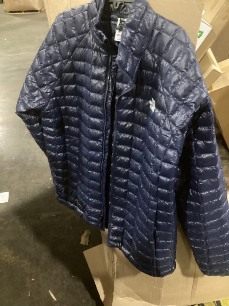 Condition photo showing Good Condition for the north face men's thermoball insulated jacket (standard & big size) | high loft insulation, wind & water resistant x-large summit navy