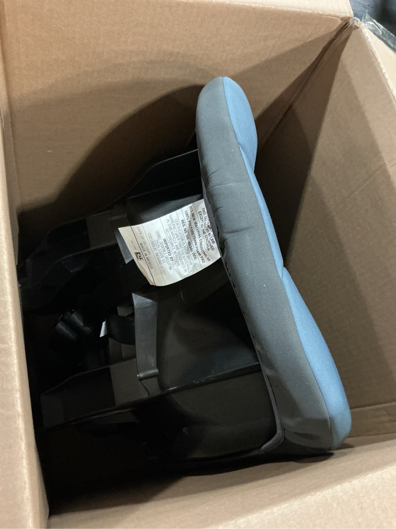 Condition photo showing Good Condition for cosco kids scenera extend infant & toddler convertible car seat, columns, blue