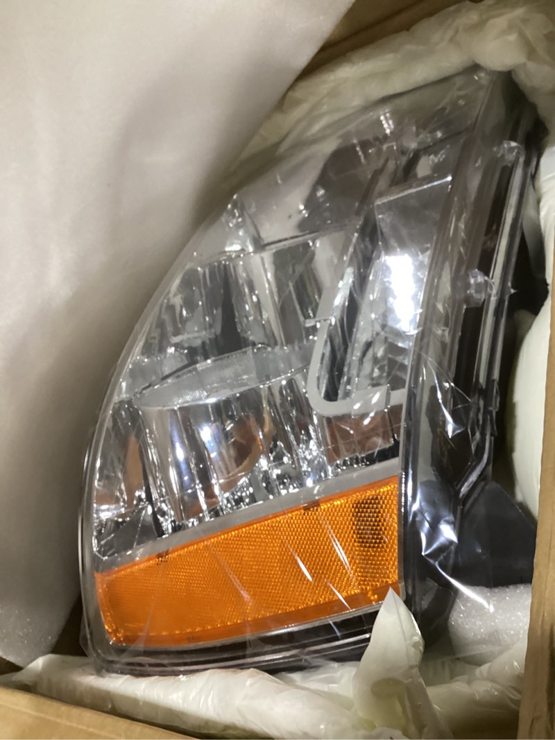 Condition photo showing New/Like New for apsve headlights assembly fit for 2007-2014 chevy tahoe,for 07-13 chevy suburban avalanche replacement headlamp pair oe style, chrome housing amber side