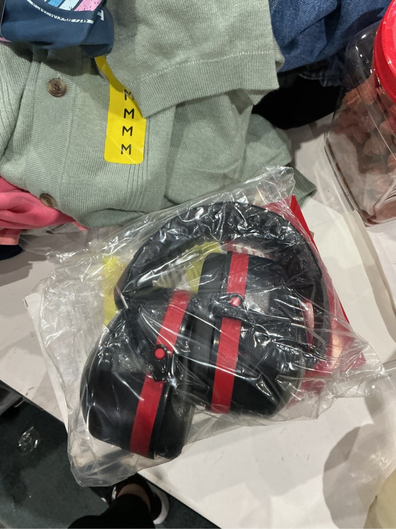 Condition photo showing Good Condition for hyper tough noise-reducing nrr 26db padded ear muff hts-em-5002b