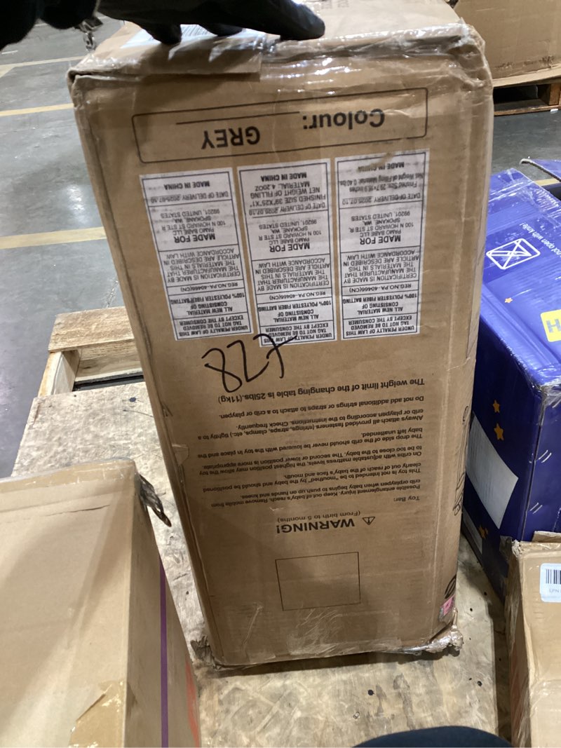 Condition photo showing Good Condition for Foldable baby playpen