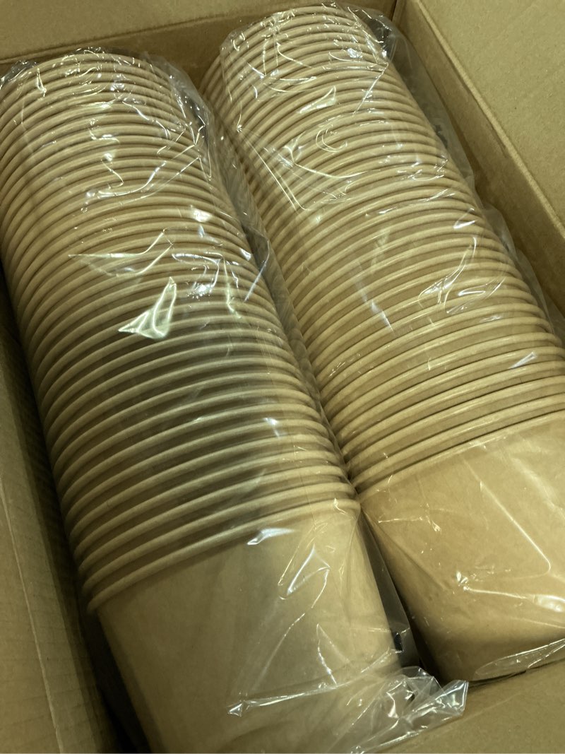 Condition photo showing New/Like New for toptoper 35 oz large paper bowls?without lids? 70 pack disposable soup bowls plastic free party supplies for hot/cold food, soup (35 oz)