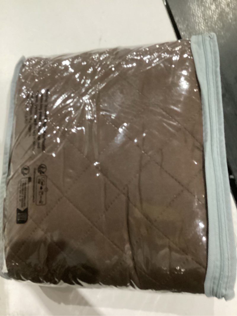 Condition photo showing New/Like New for U-NICE HOME Loveseat Sofa Cover Reversible Couch Cover for Dogs with Elastic Straps Water Resistant Furniture Protector for Pets Couch Cover for 2 Cushion Couch (Loveseat, Coffee/Beige) Coffee/Beige 54"Loveseat-Medium