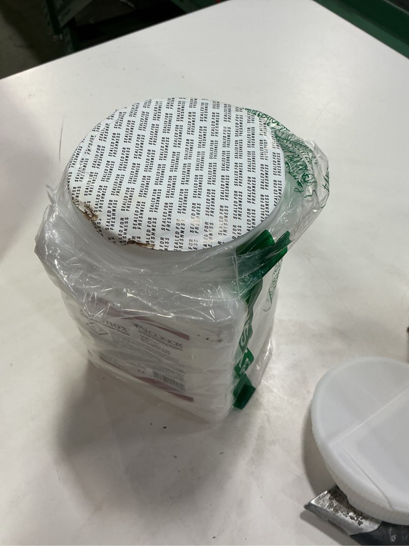 Condition photo showing New/Like New for Alconox Detergent Cleaning Concentrate 4 lb. Container