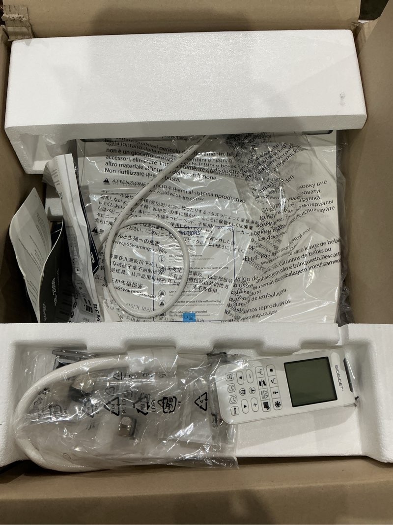 Condition photo showing Good Condition for bliss bb-2000 electric bidet seat for elongated toilets in white with drylette towels