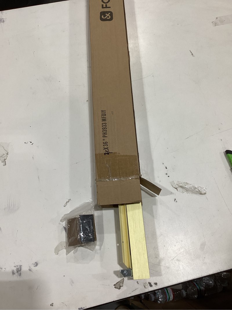 Condition photo showing Good Condition for Floater Frame for 24x36 Canvas Paintings with 0.5-0.8” Deep, DIY Metal Floating Frame for Artists Designers Landscape Portrait Artwork, Modern Home Office Wall Decor (Gold) 24x36" Gold