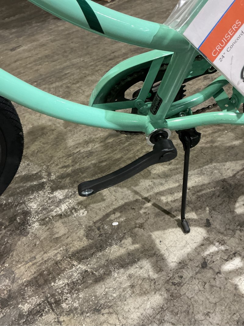 Condition photo showing As Is for concord 24  pacifica cruiser bike  fits riders 4 8  - 5 8   pastel green  women s