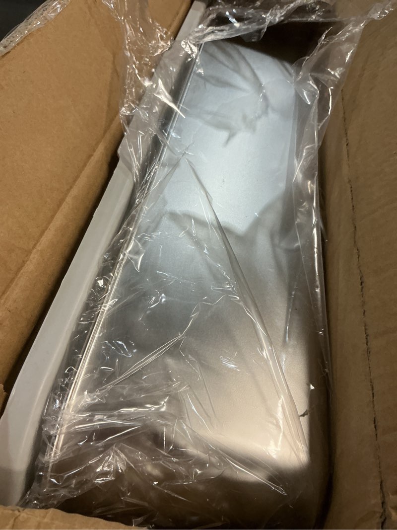 Condition photo showing Good Condition for stainless steel litter box | xl enclosed cat litter boxes with lid for big cats | high sided, anti-urine leakage | non-stick bottom & includes litter mat & metal scoop