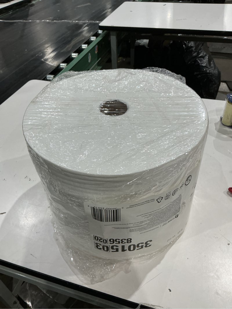 Condition photo showing As Is for wypall x50 disposable cloths (35015)  jumbo roll  9.8 x 13.4  white  1 100 sheets per roll