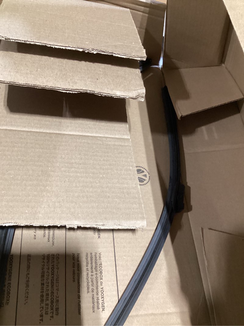 Condition photo showing Good Condition for bosch 3397014621 aerotwin oe replacement wiper blade set of 2 combo pack - (26" & 20") combo pack (26" & 20") top lock narrow