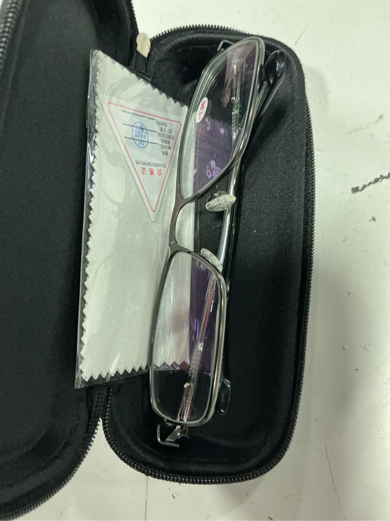 Condition photo showing Good Condition for transition photochromic nearsighted myopia distance glasses for men women short sighted eyewear anit uv400 sunglasses black -1.0 x