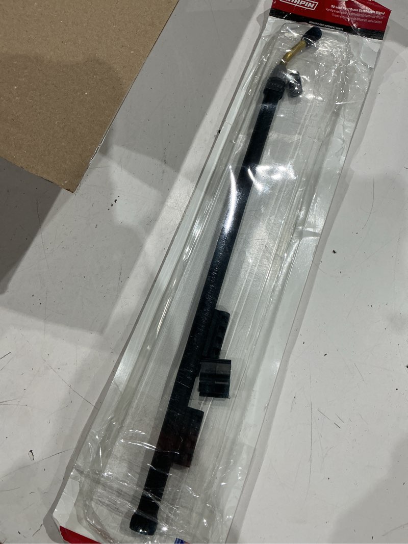 Condition photo showing As Is for chapin 6-7770 32-inch extendable wand with viton