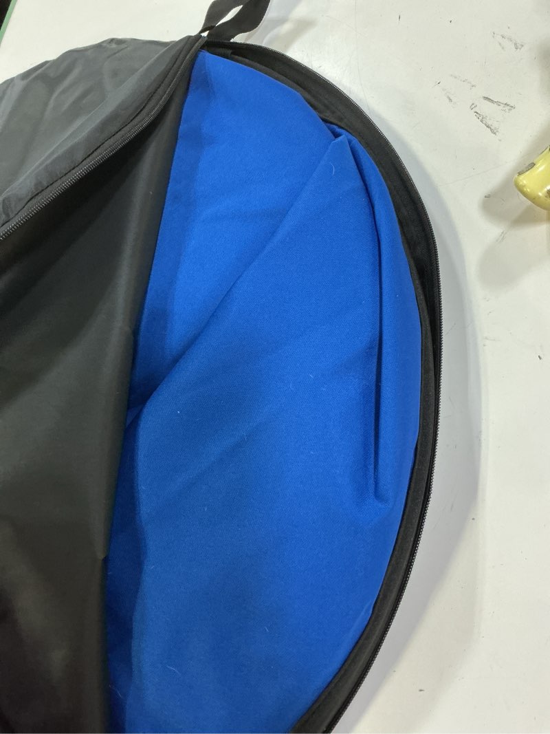 Condition photo showing Good Condition for Selens Collapsible Backdrop 59x78.7inches Pop Up Blue Grey Background with Carrying Bag for YouTube Streaming Photo Studio Portrait Photography Background Double Sided Backdrop Pop Up Screen 2 in 1 59 x 78 inches Blue Grey