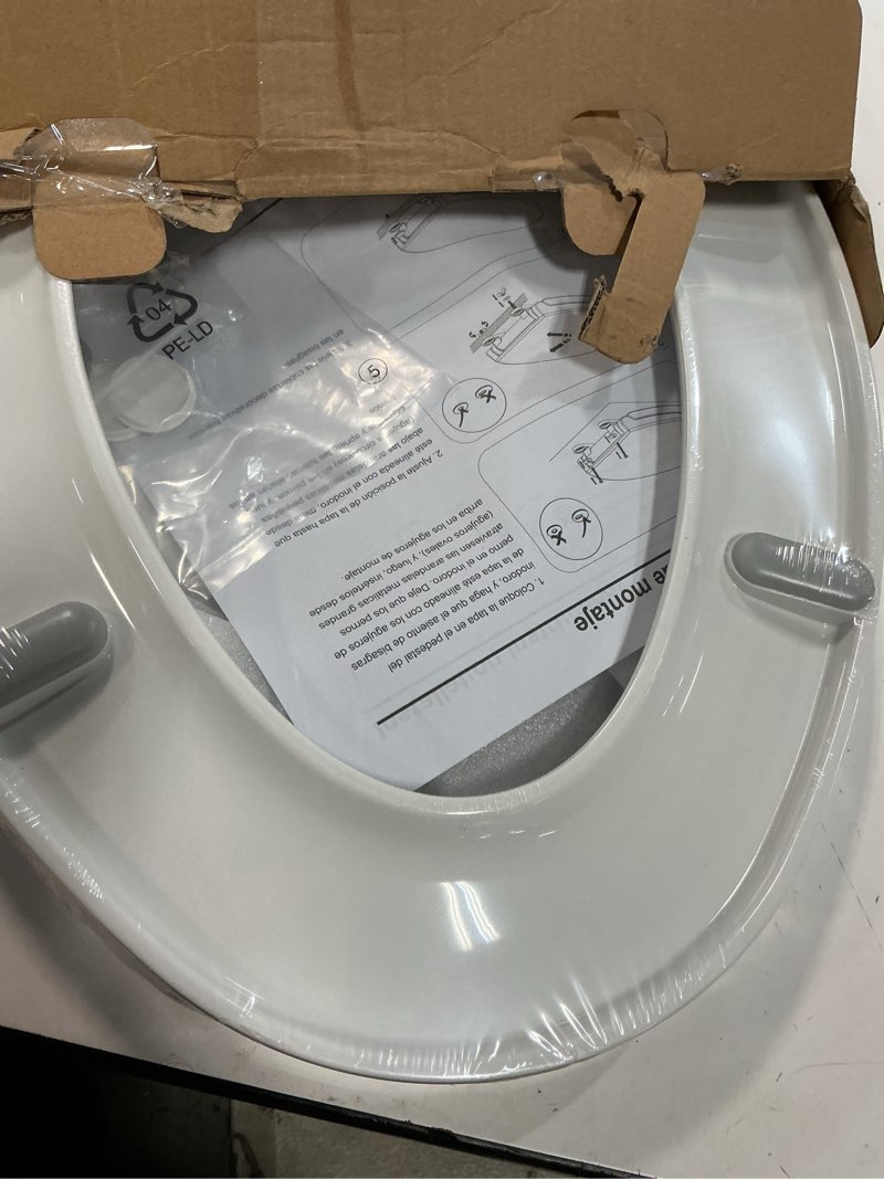 Condition photo showing Good Condition for cyrret elongated toilet seat slow close, easy to install and clean, durable plastic, white, replacem
