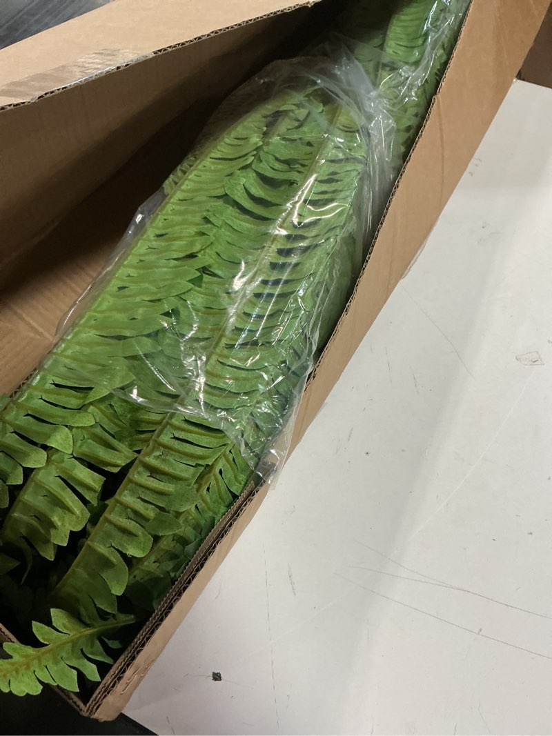 Condition photo showing Good Condition for Single Silky Artificial Boston Fern Bush, 49Inch Large Artificial Ferns for Outdoors, Large Faux Ferns Artificial Plants,Suitable for Decorating Office, Living Room Faux Greenery,95Branches