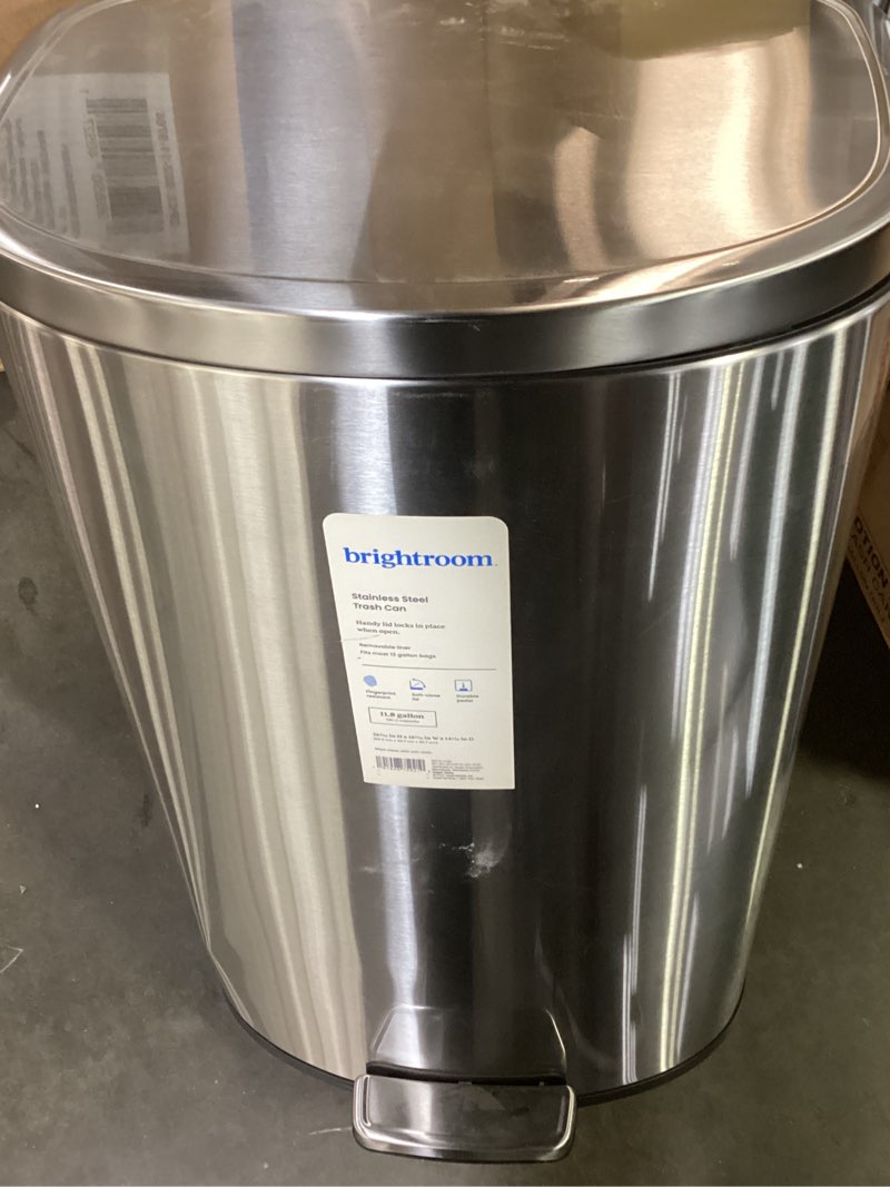 Condition photo showing New/Like New for 45l d shape step trash can - brightroom™