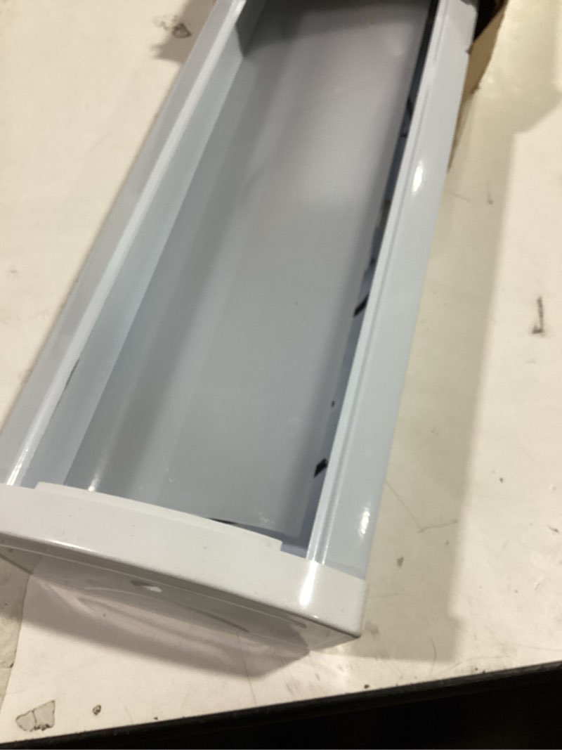 Condition photo showing Good Condition for Nuvo 65/1091 LED Ceiling Wrap, White 2.59x24.50x5.50