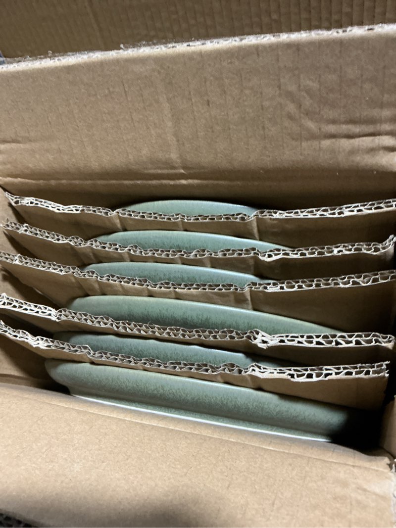 Condition photo showing Good Condition for LERATIO Stoneware Dinnerware Sets for 6,Handcarft Ceramic Plates and Bowls Sets,Chip and Scratch Resistant Dishes, Dishwasher & Microwave Safe, Oven safe,Reactive Glaze-Green Service for 6 Green